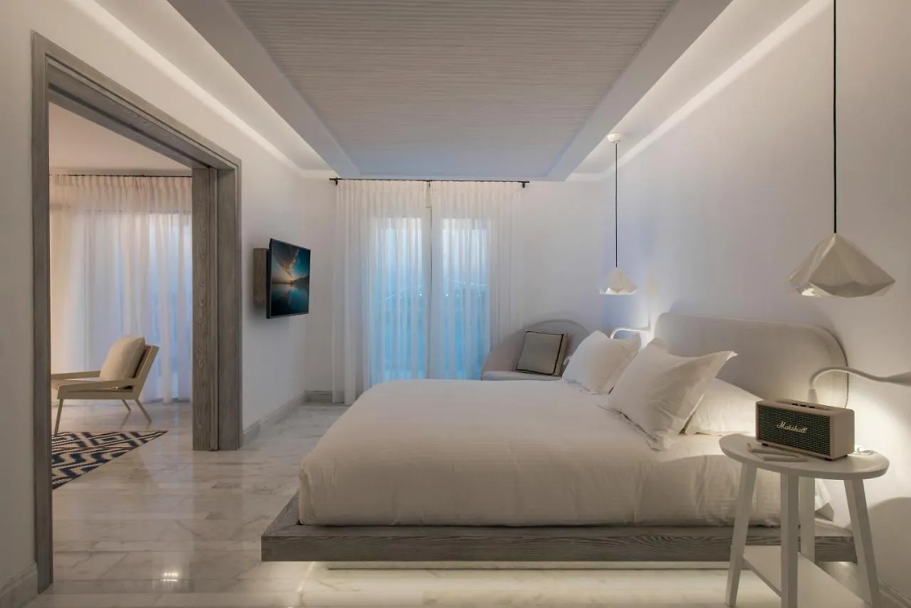 Mykonos Riviera Hotel & Spa, A Member Of Small Luxury Hotels Of The World Tourlos